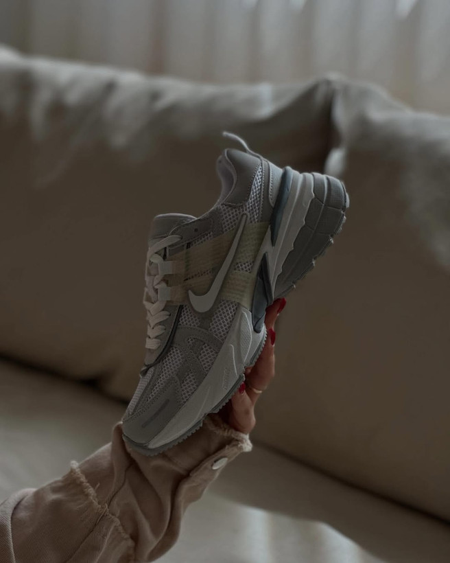 کتونی زنانه نایک V2K Run سایز 37 تا 40 | کفش اسپرت Nike V2K Women