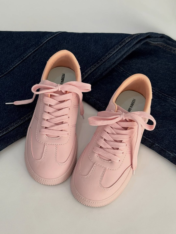 کتونی ونس ساده زنانه | کفش اسپرت Vans Classic Simple