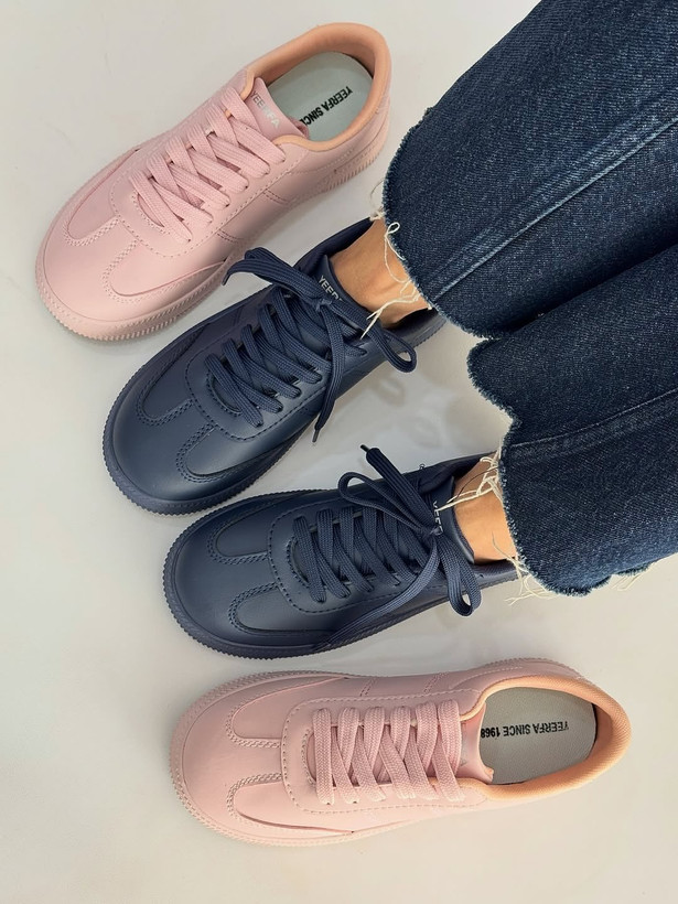 کتونی ونس ساده زنانه | کفش اسپرت Vans Classic Simple