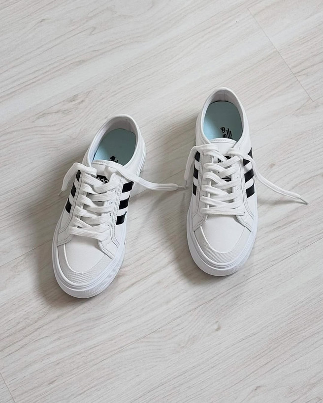 کتونی آدیداس مشکی سفید مدل ونس استایل | کفش اسپرت Adidas زنانه