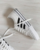 کتونی آدیداس مشکی سفید مدل ونس استایل | کفش اسپرت Adidas زنانه