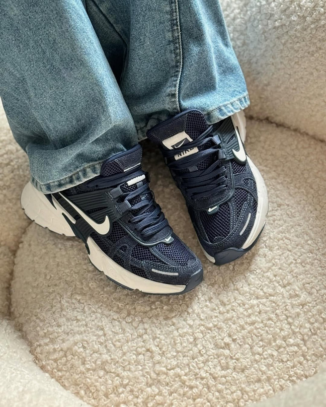 کتونی نایک V2Kسورمه ای زنانه | کفش اسپرت Nike V2K dark-blue