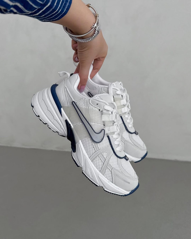 کتونی نایک V2K سفید با خط سورمه ای | Nike V2K white-blue line Sneakers