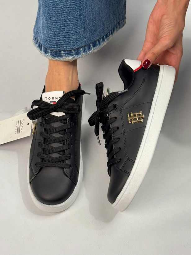 کتونی تامی هیلفگر مشکی | کفش اسپرت Tommy Hilfiger Black شیک و راحت