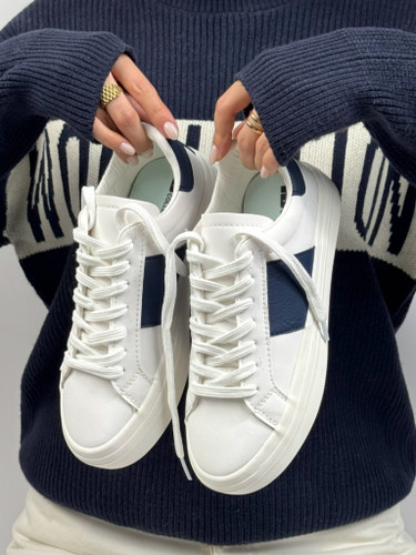کتونی ونس سفید Line با خط سورمهای | کفش اسپرت مینیمال Vans Line