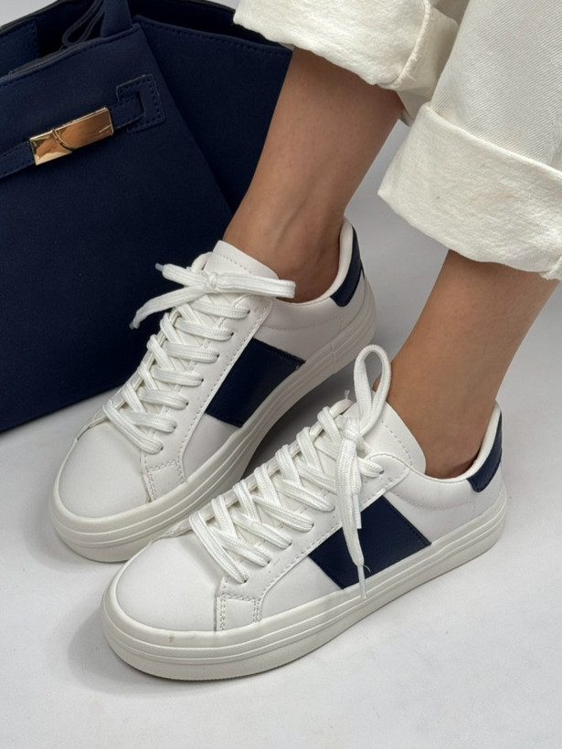 کتونی ونس سفید Line با خط سورمهای | کفش اسپرت مینیمال Vans Line