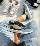 کتونی نایک ترویس دخترانه | کفش اسپرت شیک و راحت Nike Travis
