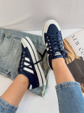 کتونی آدیداس ونس استایل سه خط مشکی سفید | کفش اسپرت Adidas شیک و راحت